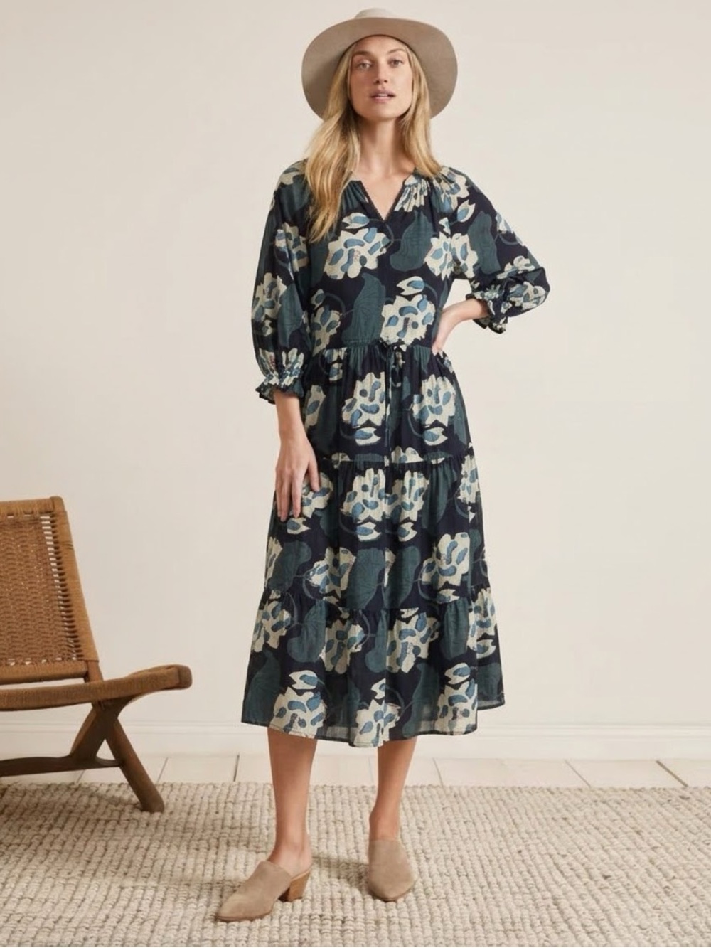 Velvet by Graham Spencer Tiered Floral Cotton Midi Dress , XL